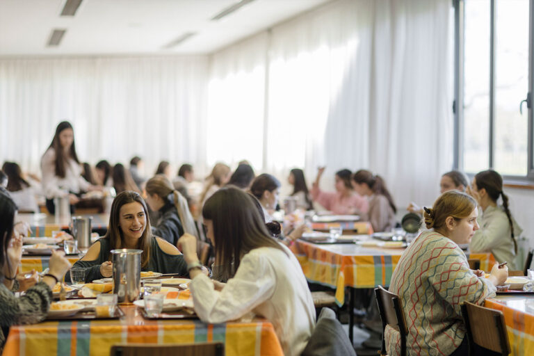 Comedor Colegio Mayor Santa Clara